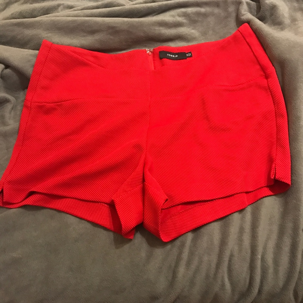 torrid size 22 high waisted shorts